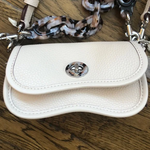 COACH Mini Wavy Dinky COACHTOPIA Leather - Picture 8 of 14